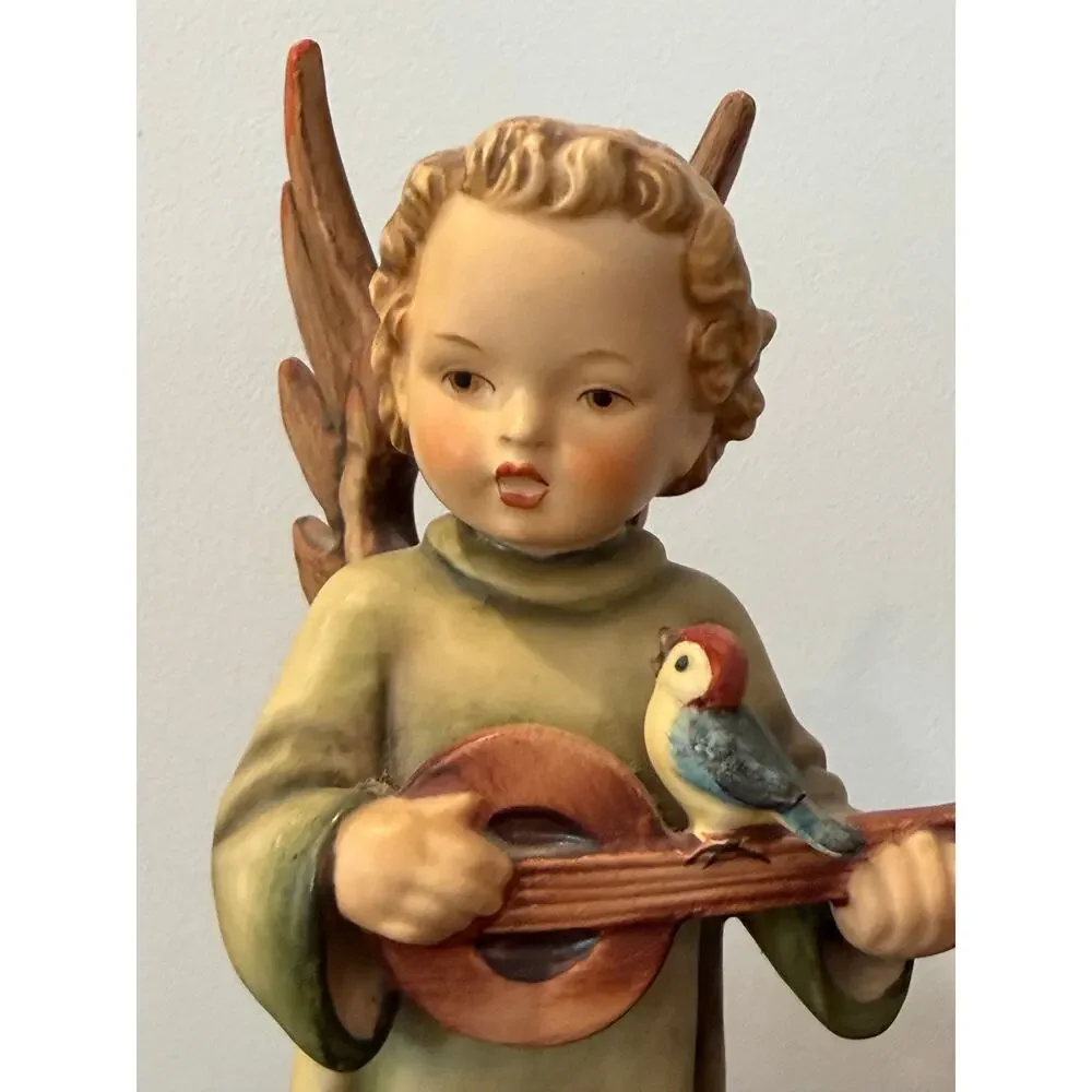 Hummel Festival Harmony Figurine 172/0 Angel, Mandolin, Bird 7 3/4